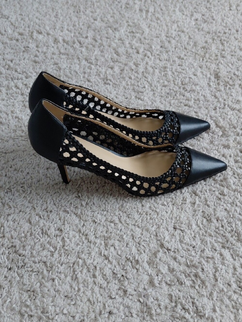Ann Taylor Pointed Toe Heels - Picture 3 of 5